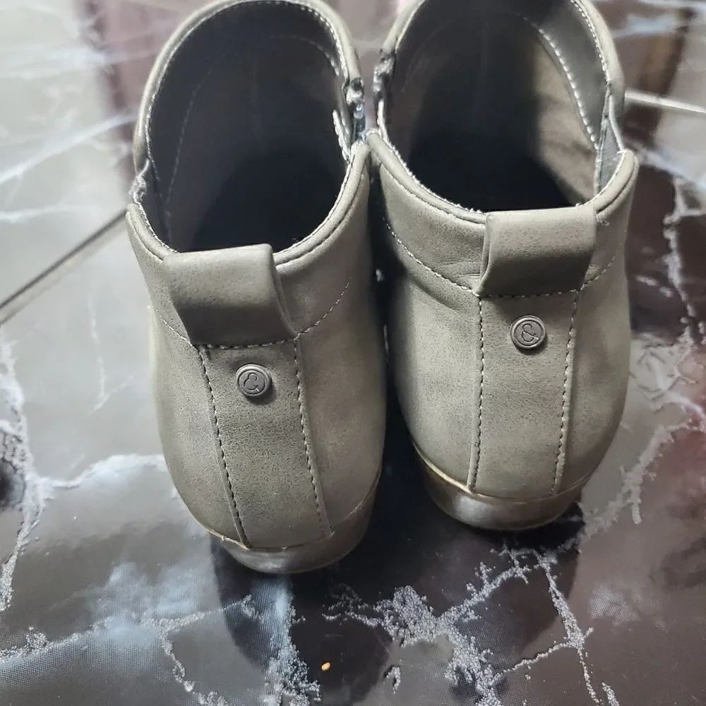 Treasure & bond gray boots